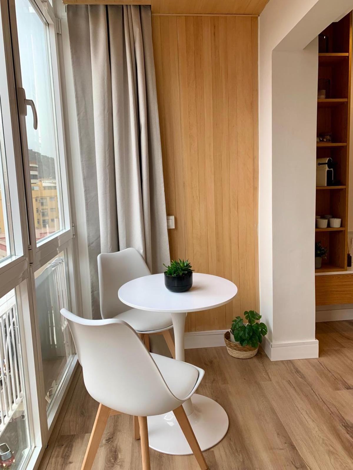 Estudio En Playa La Malagueta Málaga Exteriör bild
